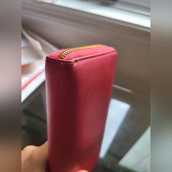 Barbie Pink Prada zip around Wallet - Picture 8 of 10